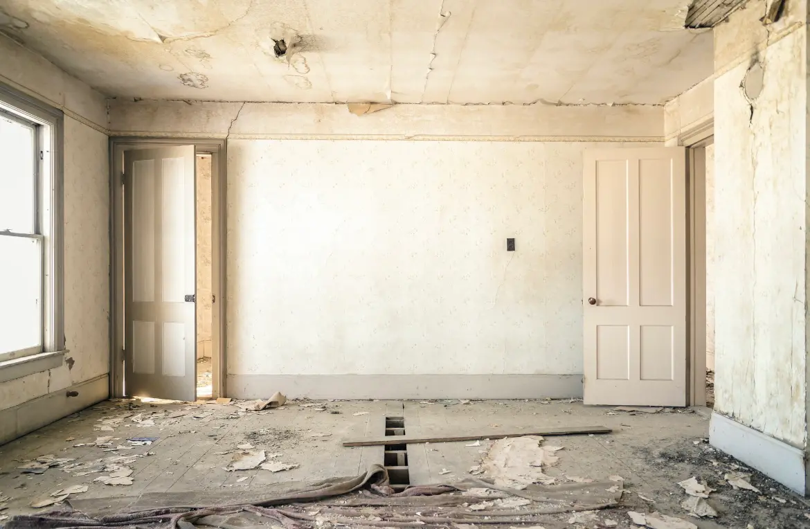 Waste disposal crew managing a cleanout project in Little Falls